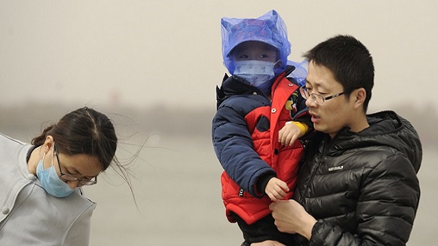 China couple 640x360